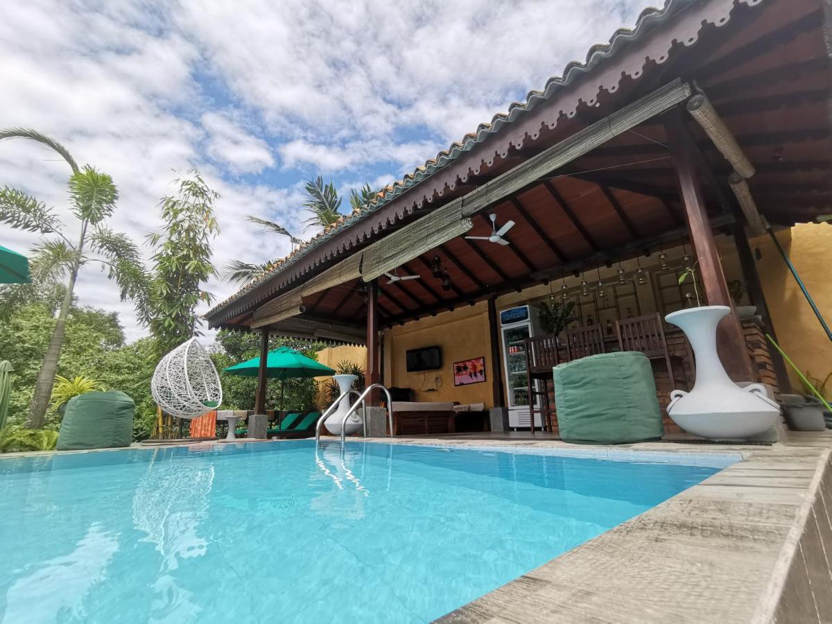 Nature Cabanas & Floating Restaurant Galle Exterior photo