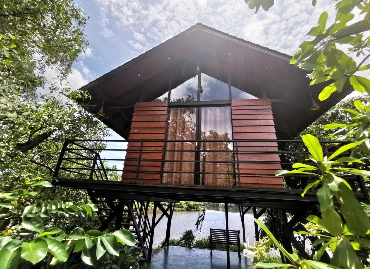 Nature Cabanas & Floating Restaurant Galle Exterior photo